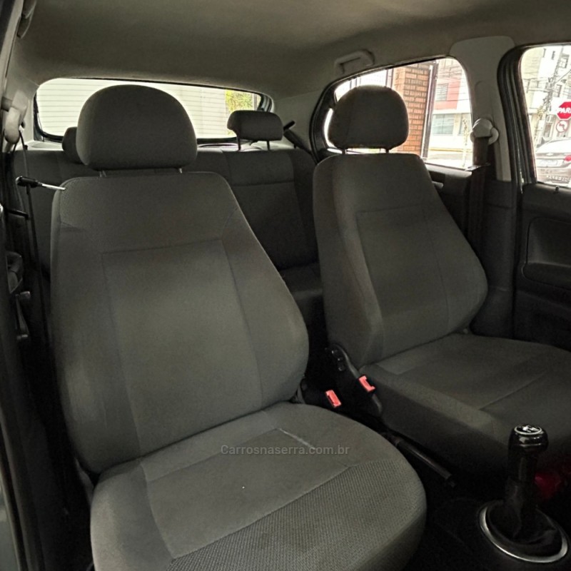GOL 1.0 MI TREND 8V FLEX 4P MANUAL - 2009 - VACARIA