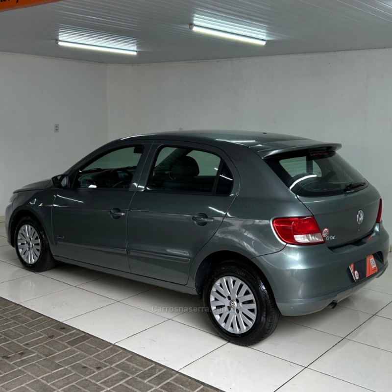 GOL 1.0 MI TREND 8V FLEX 4P MANUAL - 2009 - VACARIA