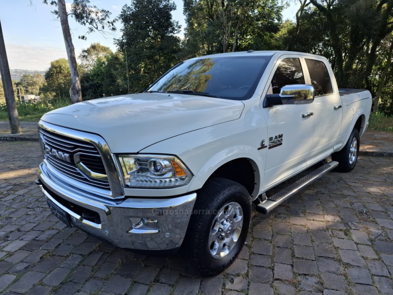 2500 LARAMIE 6.7 CD 4X4 TDI DIESEL 4P AUTOMÁTICA - 2018 - BENTO GONçALVES