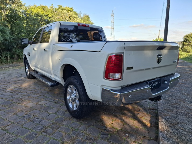 2500 LARAMIE 6.7 CD 4X4 TDI DIESEL 4P AUTOMÁTICA - 2018 - BENTO GONçALVES