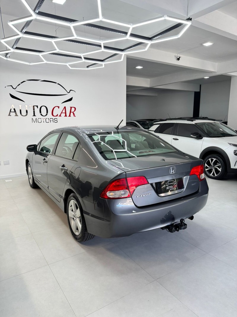 CIVIC 1.8 LXS 16V GASOLINA 4P AUTOMÁTICO - 2007 - CAXIAS DO SUL