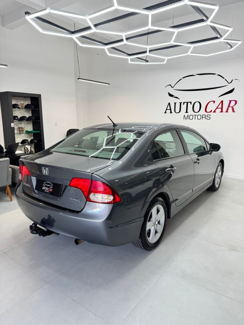 CIVIC 1.8 LXS 16V GASOLINA 4P AUTOMÁTICO - 2007 - CAXIAS DO SUL