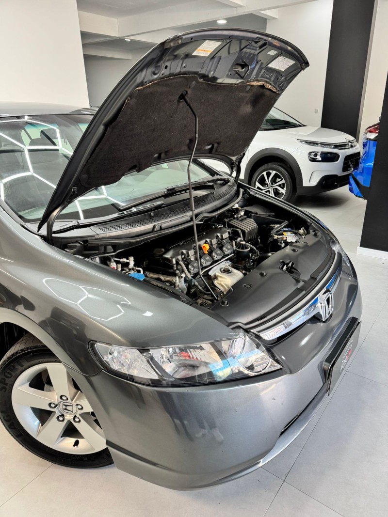 CIVIC 1.8 LXS 16V GASOLINA 4P AUTOMÁTICO - 2007 - CAXIAS DO SUL