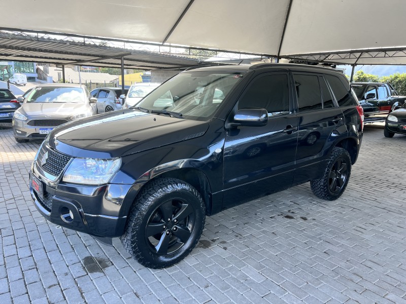 grand vitara 2.0 4x4 16v gasolina 4p automatico 2010 caxias do sul