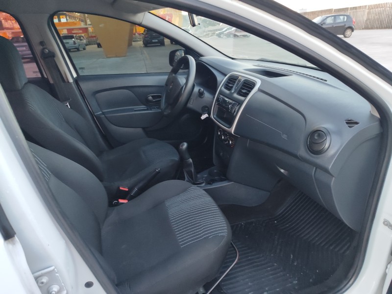 LOGAN 1.0 AUTHENTIQUE 12V FLEX 4P MANUAL - 2020 - FARROUPILHA