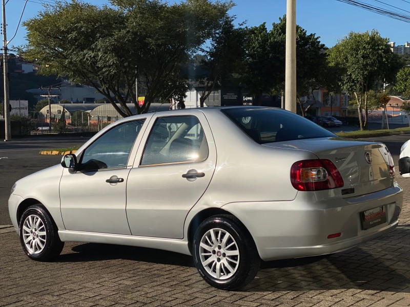 SIENA 1.0 MPI FIRE CELEBRATION 8V FLEX 4P MANUAL - 2012 - CAXIAS DO SUL