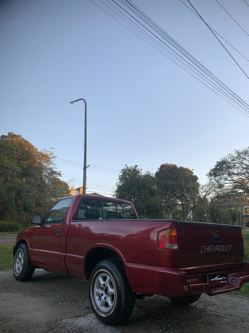 S10 2.2 EFI DLX 4X2 CS 8V GASOLINA 2P MANUAL - 1996 - CAXIAS DO SUL