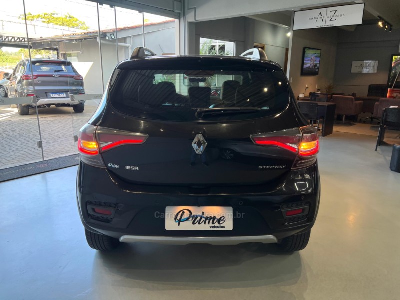 SANDERO 1.6 STEPWAY ICONIC X-TRONIC 16V FLEX 4P AUTOMÁTICO - 2022 - ESTâNCIA VELHA