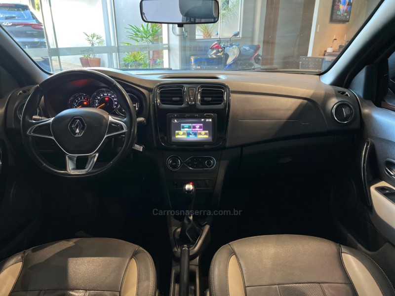 SANDERO 1.6 STEPWAY ICONIC X-TRONIC 16V FLEX 4P AUTOMÁTICO - 2022 - ESTâNCIA VELHA