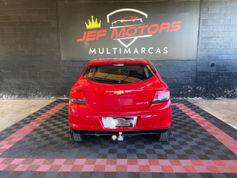 ONIX 1.4 MPFI LTZ 8V FLEX 4P MANUAL - 2014 - CAXIAS DO SUL