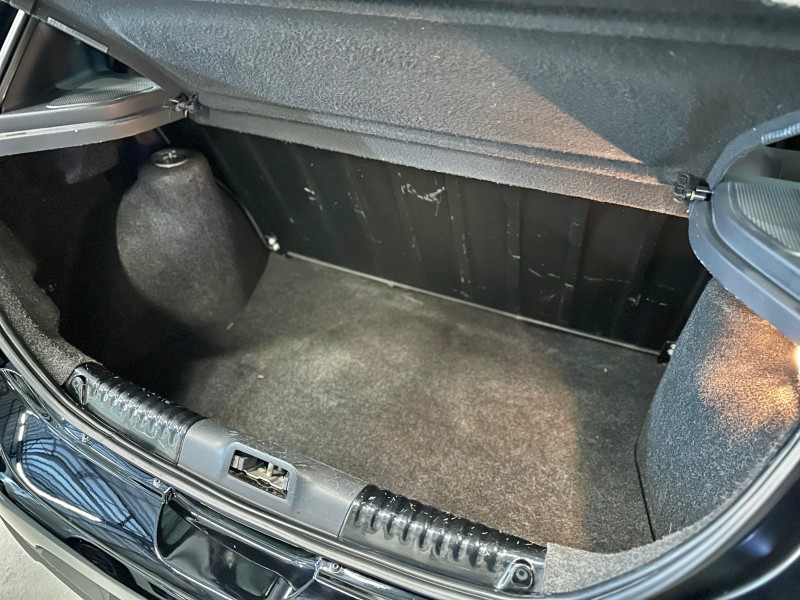 GOL 1.0 MI BLACK 8V FLEX 4P MANUAL G.V - 2012 - CAXIAS DO SUL