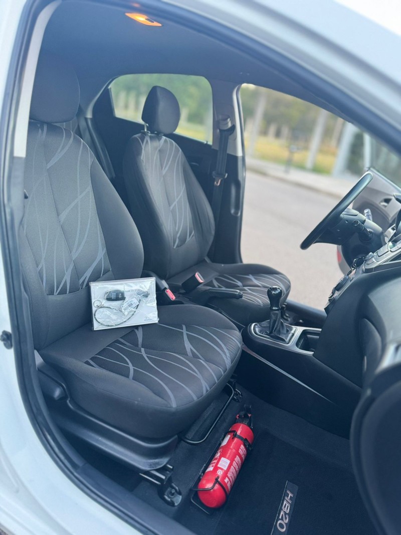 HB20 1.0 COMFORT 12V FLEX 4P MANUAL - 2015 - BENTO GONçALVES