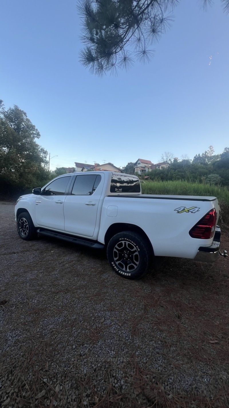 HILUX 2.7 SRV 4X4 CD 16V FLEX 4P AUTOMÁTICO - 2017 - ANTôNIO PRADO