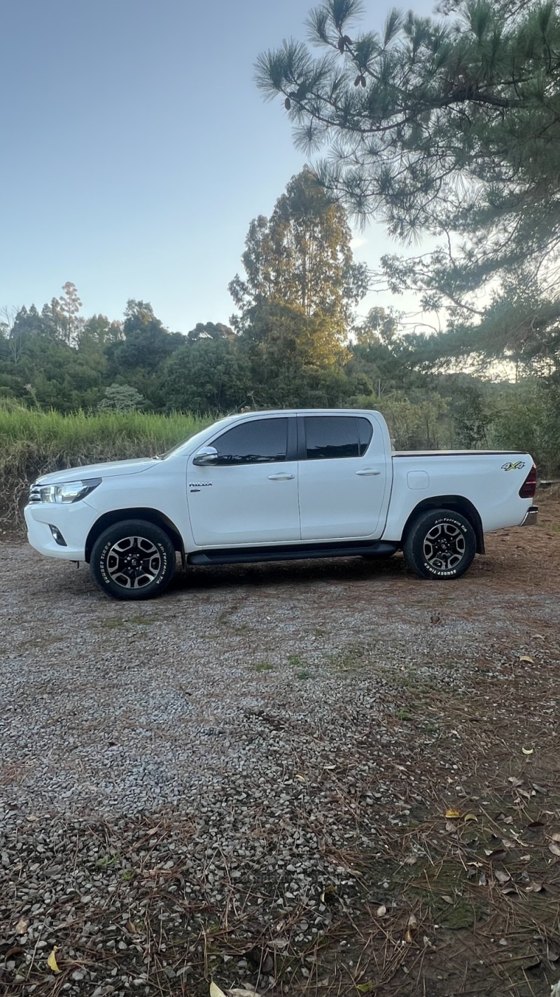 HILUX 2.7 SRV 4X4 CD 16V FLEX 4P AUTOMÁTICO - 2017 - ANTôNIO PRADO