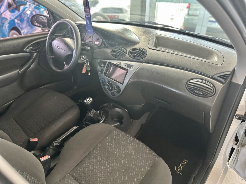 FOCUS 1.6 GLX SEDAN 8V FLEX 4P MANUAL - 2009 - CAXIAS DO SUL