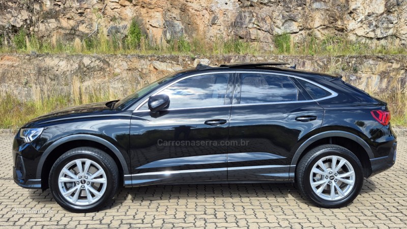 Q3 2.0 TFSI QUATTRO 4P GASOLINA S TRONIC - 2023 - SãO MARCOS