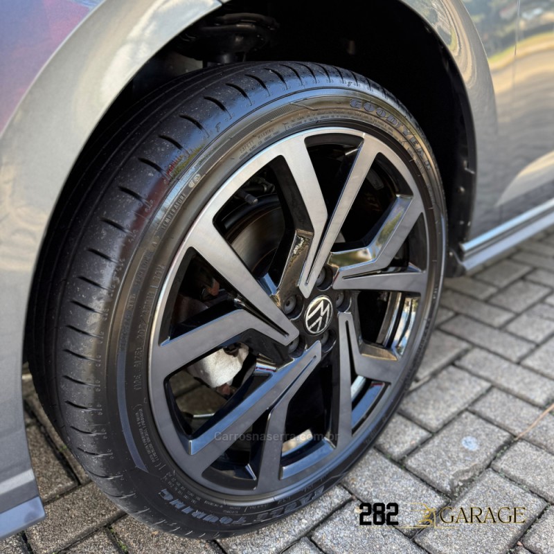 VIRTUS 1.4 250 TSI 16V EXCLUSIVE FLEX 4P AUTOMÁTICO - 2024 - FARROUPILHA