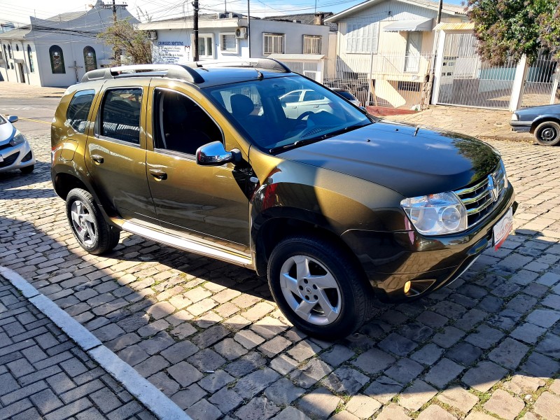 DUSTER 1.6 DYNAMIQUE 4X2 16V FLEX 4P MANUAL - 2013 - CAXIAS DO SUL