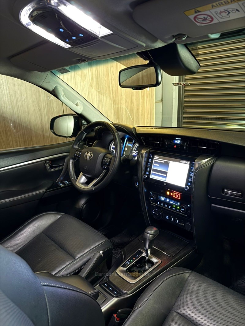 HILUX SW4 2.8 SRX 4X4 16V TURBO INTERCOOLER DIESEL 4P AUTOMÁTICO - 2021 - LAJEADO