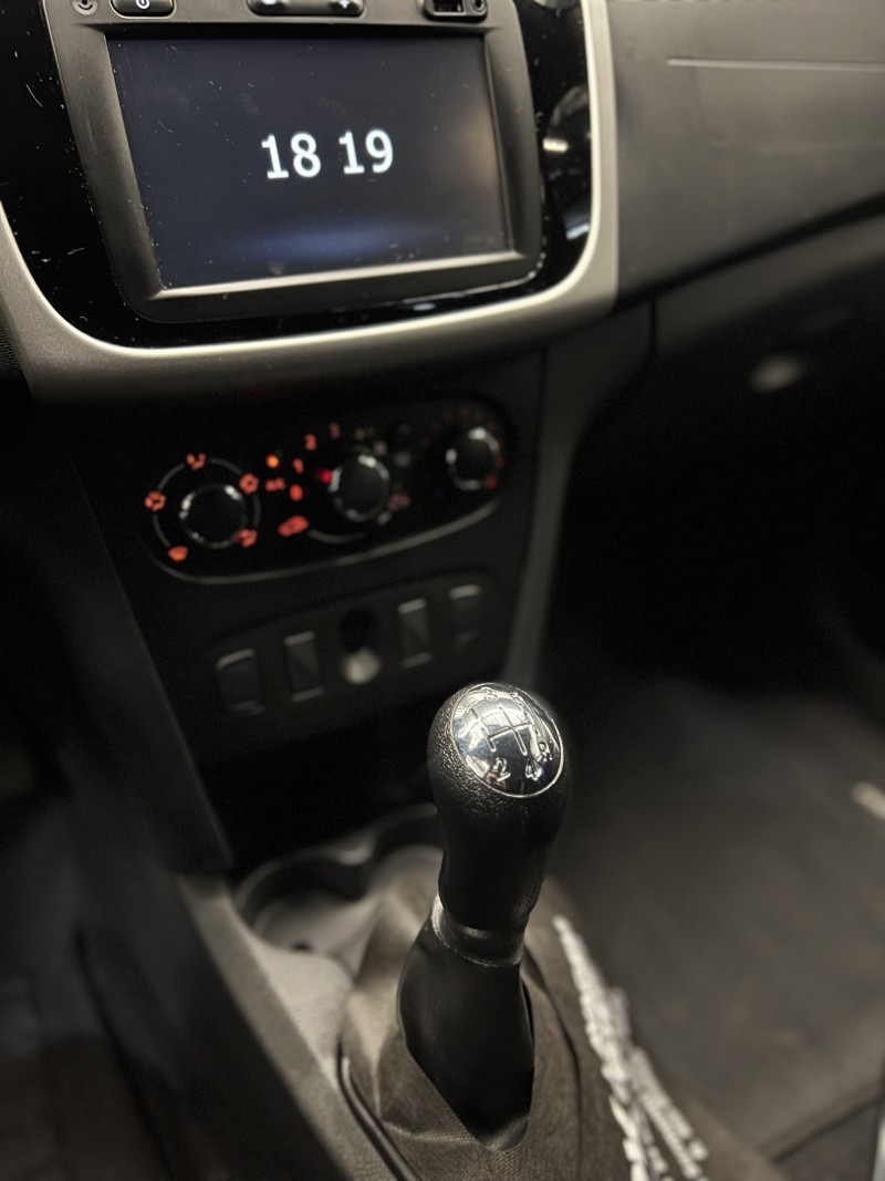 SANDERO 1.6 EXPRESSION 8V FLEX 4P MANUAL - 2016 - CAXIAS DO SUL