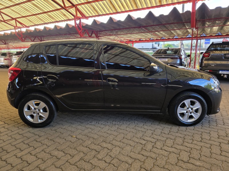 SANDERO 1.6 DYNAMIQUE 8V FLEX 4P MANUAL - 2015 - SAPIRANGA