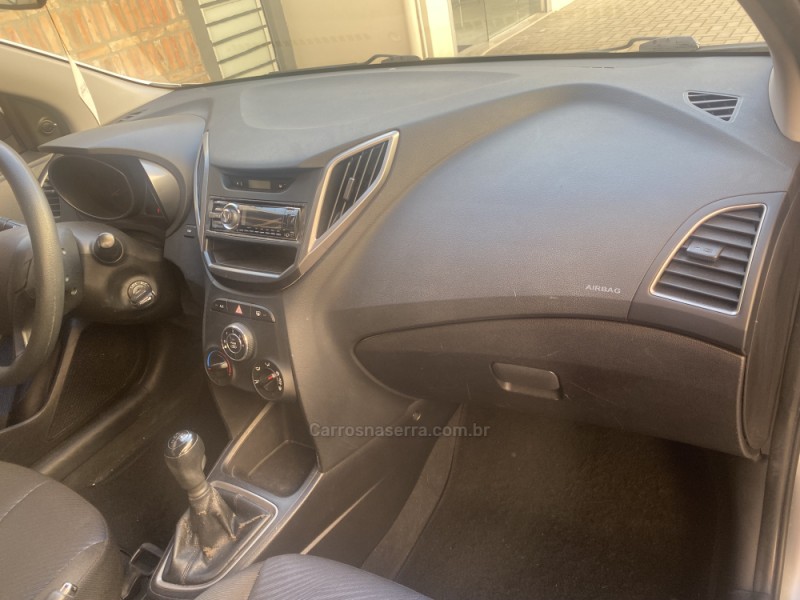 HB20 1.6 COMFORT PLUS 16V FLEX 4P MANUAL - 2013 - CAXIAS DO SUL