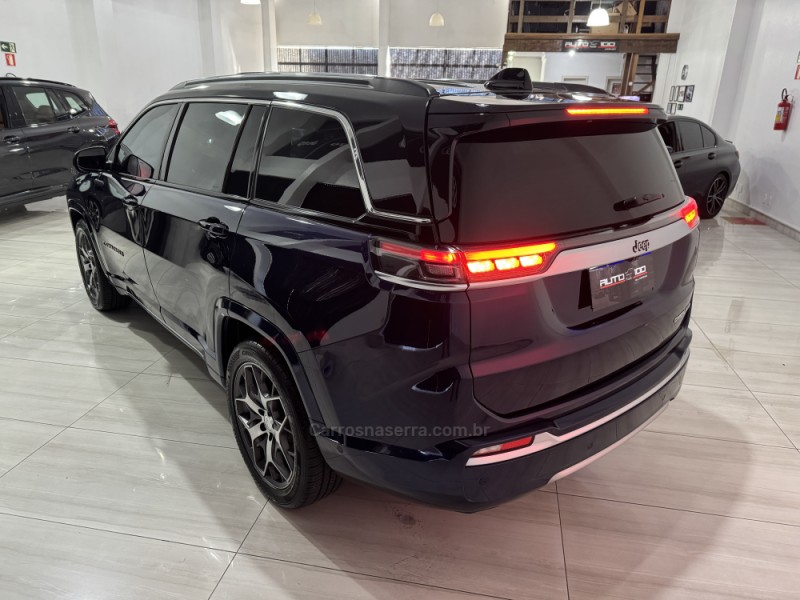 COMMANDER 1.3 OVERLAND T270 16V 4X2 TURBO FLEX 4P AUTOMÁTICO - 2022 - CAXIAS DO SUL