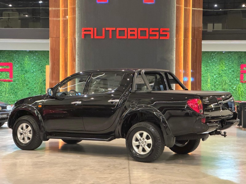 L200 3.2 HPE 4X4 CD 16V TURBO INTERCOOLER DIESEL 4P AUTOMÁTICO - 2012 - NOVO HAMBURGO
