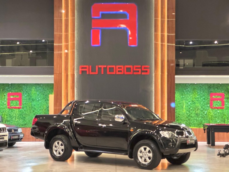 L200 3.2 HPE 4X4 CD 16V TURBO INTERCOOLER DIESEL 4P AUTOMÁTICO - 2012 - NOVO HAMBURGO