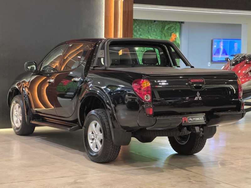 L200 3.2 HPE 4X4 CD 16V TURBO INTERCOOLER DIESEL 4P AUTOMÁTICO - 2012 - NOVO HAMBURGO