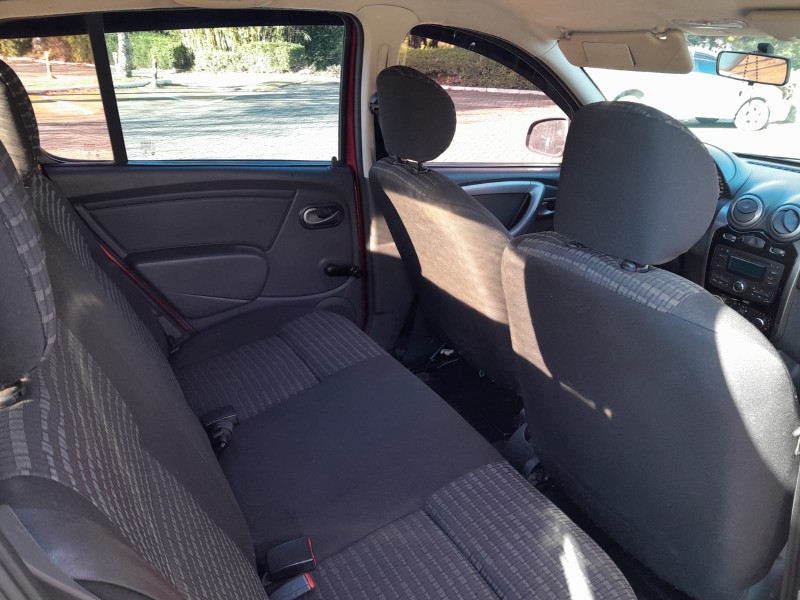 SANDERO 1.6 EXPRESSION 8V FLEX 4P MANUAL - 2014 - CAXIAS DO SUL