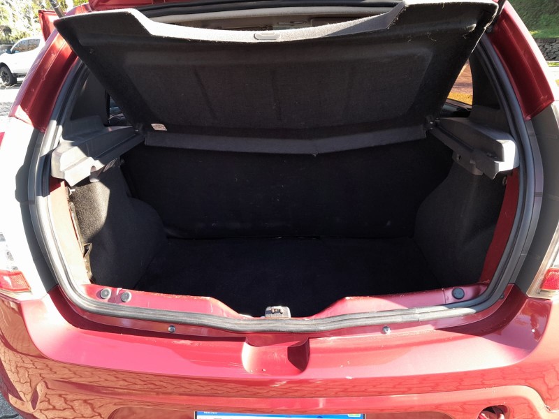 SANDERO 1.6 EXPRESSION 8V FLEX 4P MANUAL - 2014 - CAXIAS DO SUL