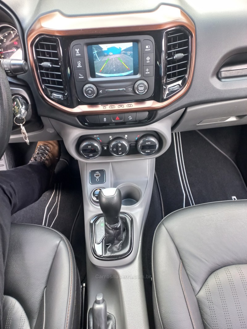 TORO 2.0 16V TURBO DIESEL VOLCANO 4WD AUTOMÁTICO - 2018 - CAXIAS DO SUL