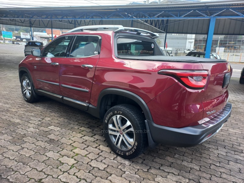 TORO 2.0 16V TURBO DIESEL VOLCANO 4WD AUTOMÁTICO - 2018 - CAXIAS DO SUL