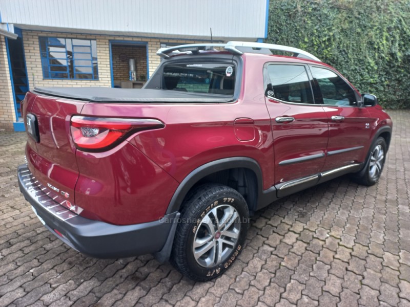 TORO 2.0 16V TURBO DIESEL VOLCANO 4WD AUTOMÁTICO - 2018 - CAXIAS DO SUL