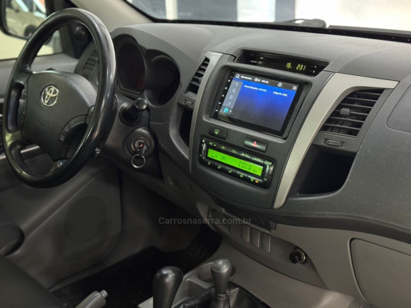 HILUX 3.0 SRV 4X4 CD 16V TURBO DIESEL 4P MANUAL - 2010 - ESTâNCIA VELHA
