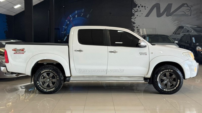 HILUX 3.0 SRV 4X4 CD 16V TURBO DIESEL 4P MANUAL - 2010 - ESTâNCIA VELHA