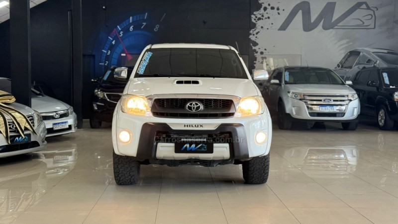 HILUX 3.0 SRV 4X4 CD 16V TURBO DIESEL 4P MANUAL - 2010 - ESTâNCIA VELHA