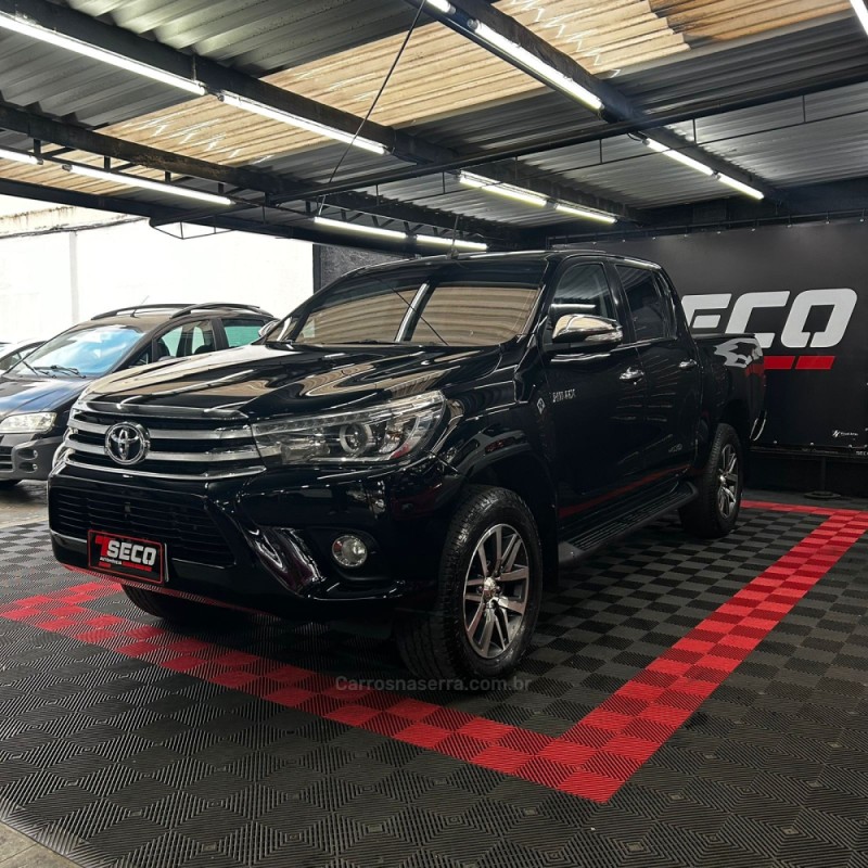 HILUX 2.8 SRX 4X4 CD 16V DIESEL 4P AUTOMÁTICO - 2017 - PASSO FUNDO