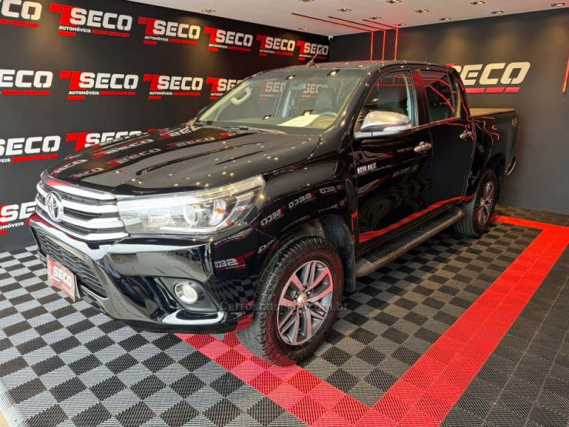 HILUX 2.8 SRX 4X4 CD 16V DIESEL 4P AUTOMÁTICO - 2017 - PASSO FUNDO