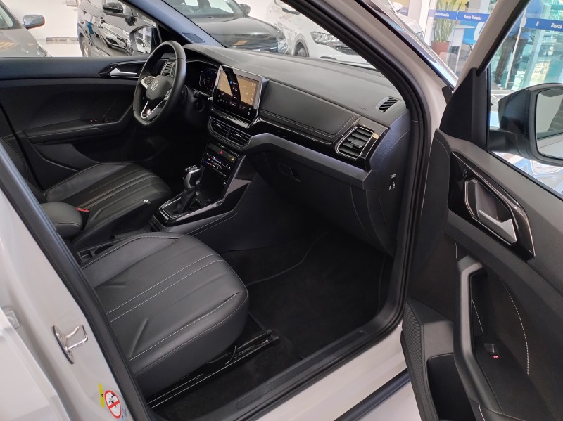 T-CROSS 1.4 HIGHLINE TSI 16V FLEX 4P AUTOMÁTICO - 2025 - BENTO GONçALVES
