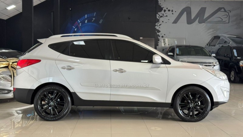 IX35 2.0 MPFI GLS 4X2 16V GASOLINA 4P AUTOMÁTICO - 2012 - ESTâNCIA VELHA