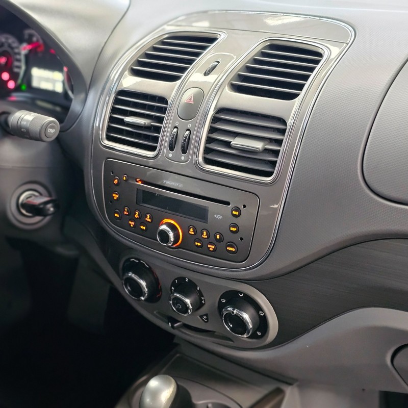 SIENA 1.6 MPI ESSENCE 16V FLEX 4P AUTOMATIZADO - 2015 - CAXIAS DO SUL