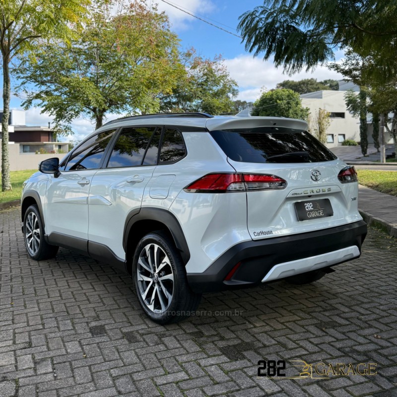 COROLLA 2.0 CROSS XRE 16V FLEX 4P AUTOMÁTICO - 2022 - FARROUPILHA