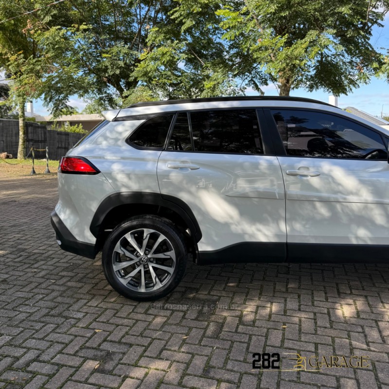 COROLLA 2.0 CROSS XRE 16V FLEX 4P AUTOMÁTICO - 2022 - FARROUPILHA
