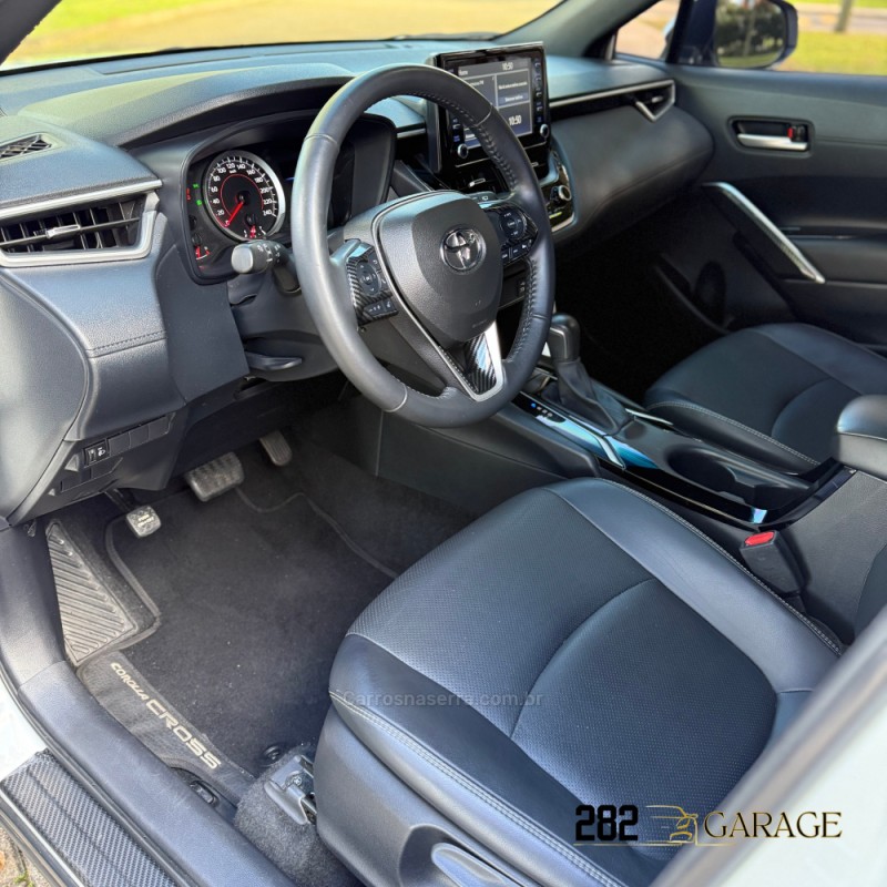 COROLLA 2.0 CROSS XRE 16V FLEX 4P AUTOMÁTICO - 2022 - FARROUPILHA