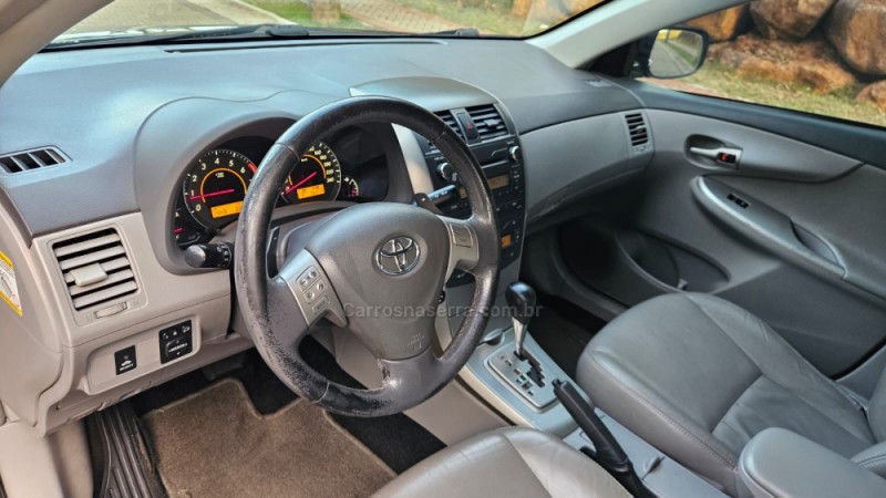 COROLLA 2.0 XEI 16V FLEX 4P AUTOMÁTICO - 2011 - IVOTI