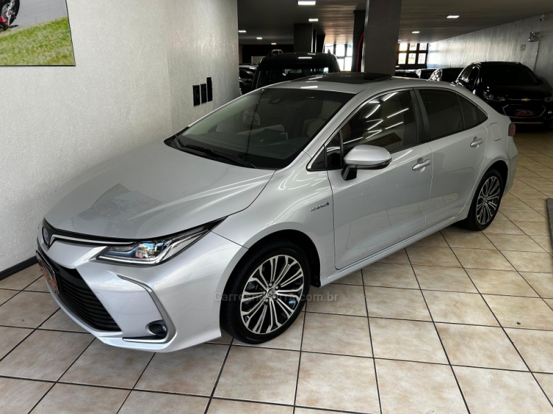 corolla 1.8 altis premium 16v hibrido 4p automatico 2020 caxias do sul