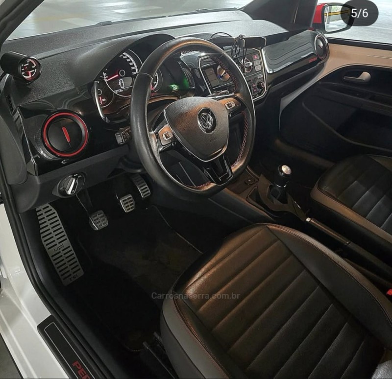 UP 1.0 TSI PEPPER UP 12V FLEX 4P MANUAL - 2018 - CAXIAS DO SUL