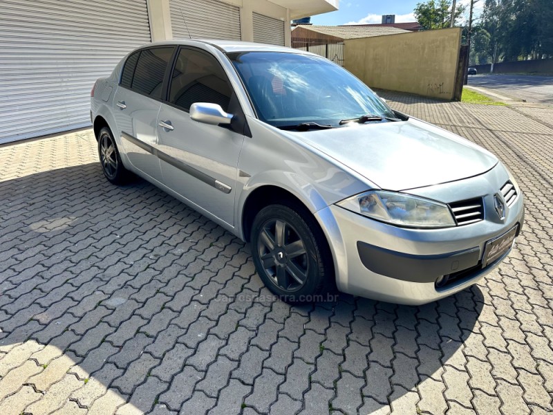 MÉGANE 1.6 DYNAMIQUE 16V FLEX 4P MANUAL - 2008 - CAXIAS DO SUL